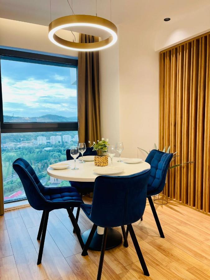 19th Floor Apartment *